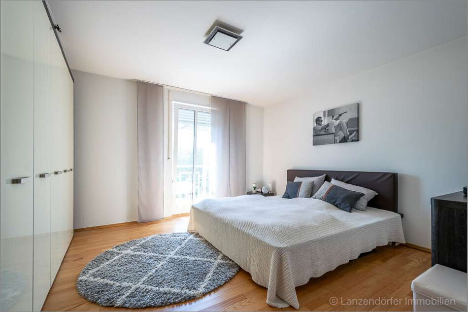 Blick ins Schlafzimmer