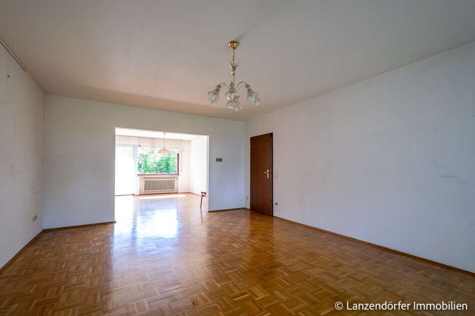 Geräumiges Wohn-/Esszimmer