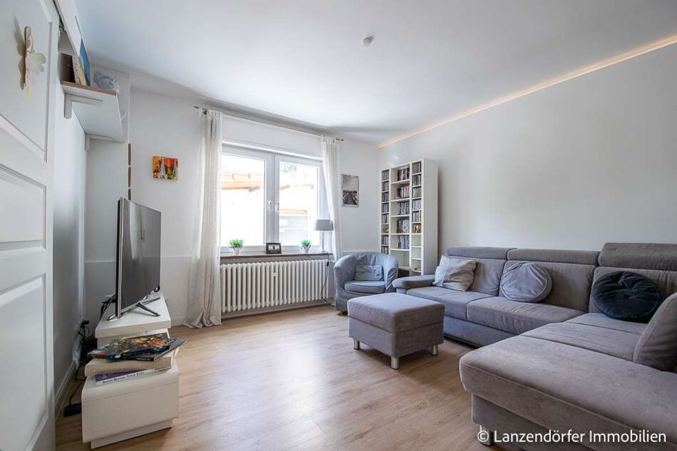 Blick ins Wohnzimmer