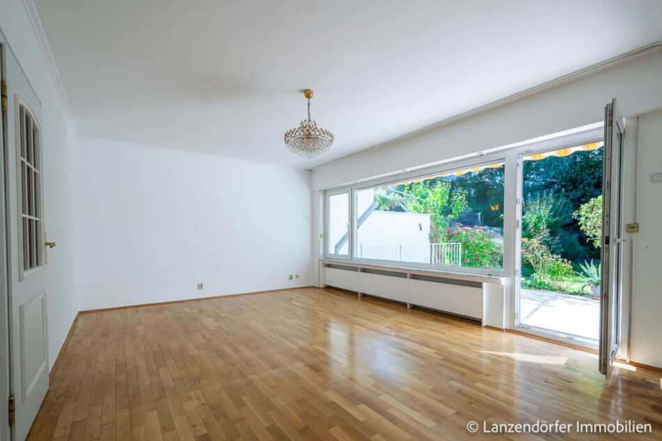 Gut geschnittenes Wohnzimmer