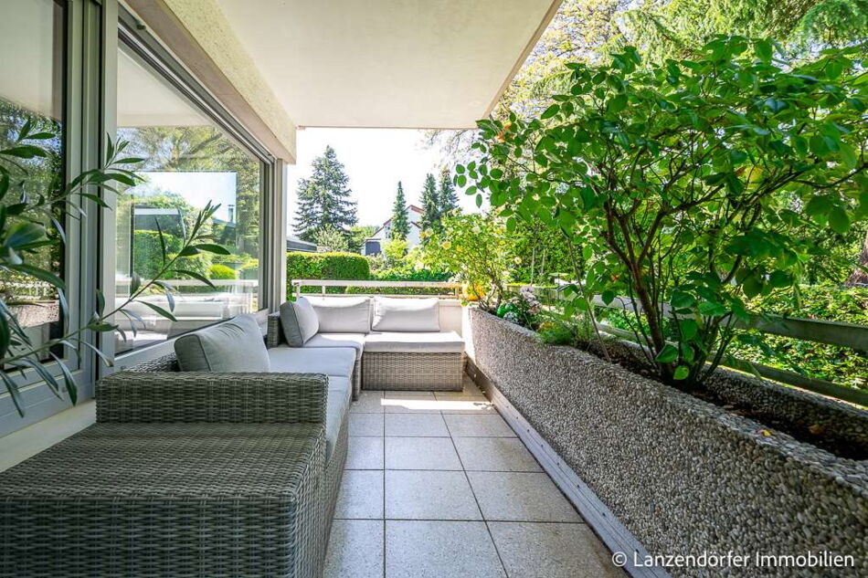 Rückwärtiger Balkon