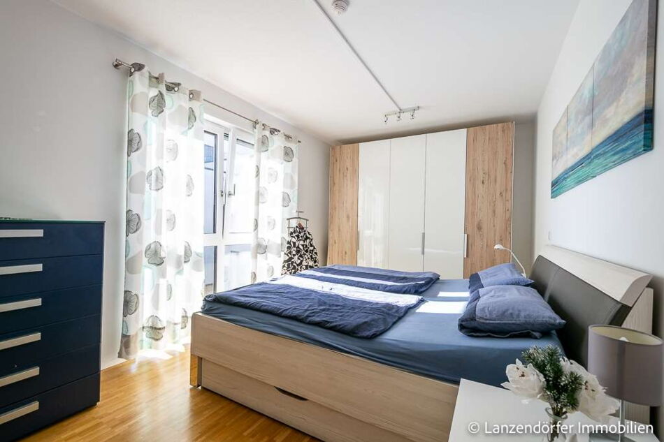 Gut geschnittenes Schlafzimmer